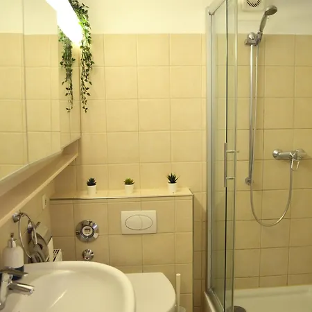 Lejlighed Helle Ferienwohnung Mit Balkon Von Privat